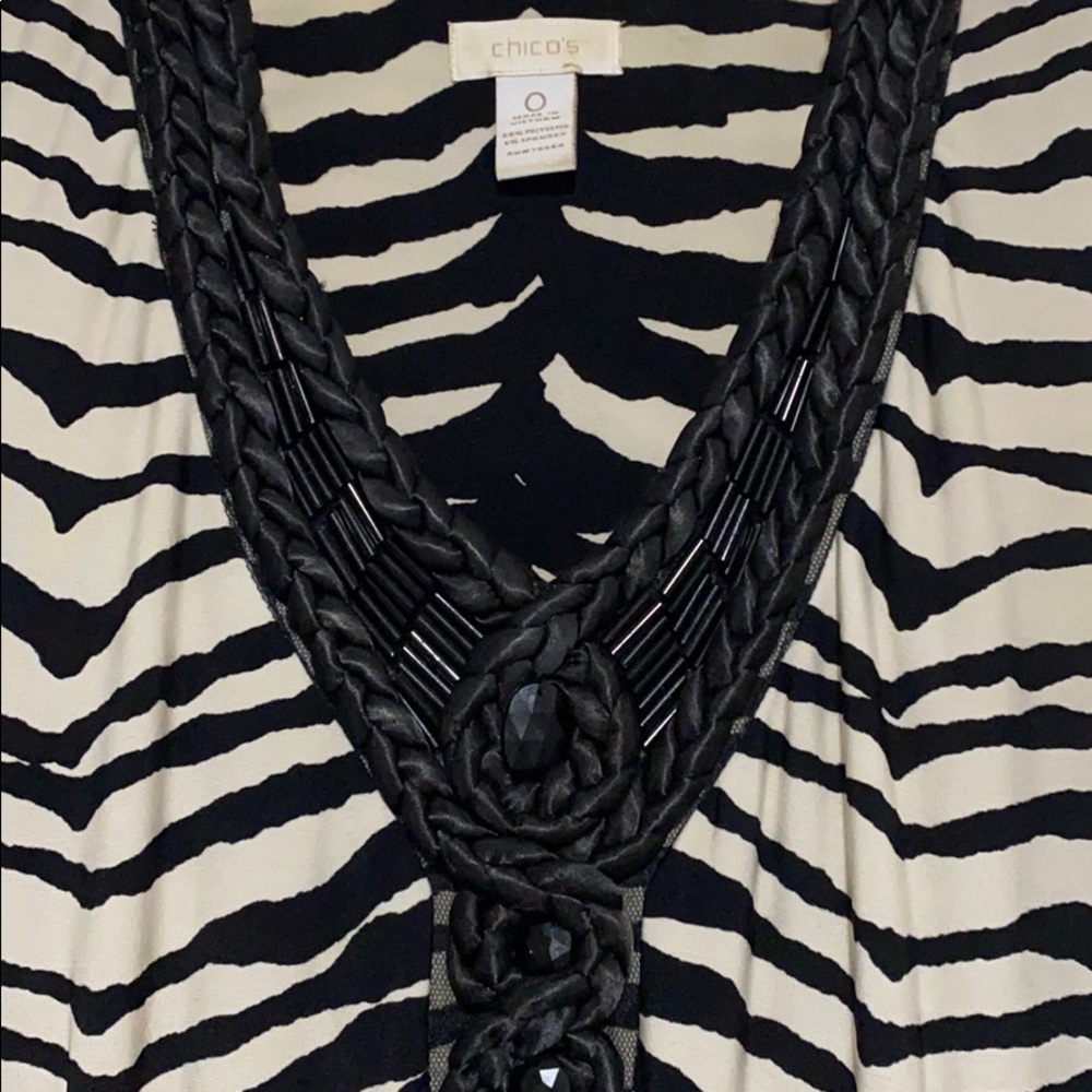 Dress - Picture 2 of 3